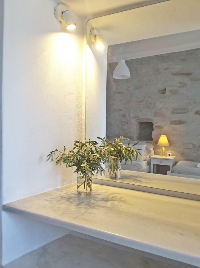 Klironomos Apartments Logaras Extérieur photo