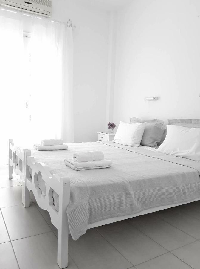 Klironomos Apartments Logaras Extérieur photo